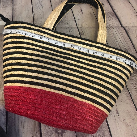 Beautiful handmade large 100% wheat straw tote - Picture 8 of 8